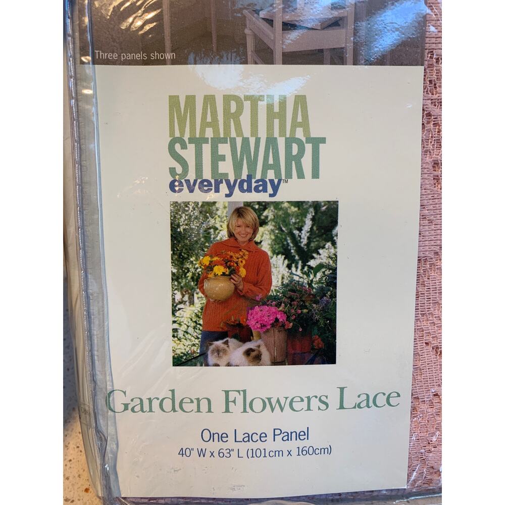 New Martha Stewart Pink Garden Flowers Lace Window Curtain Two Panels 40”Wx63”L - Picture 5 of 5